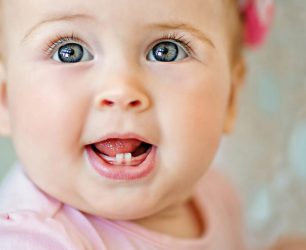 Bebeklerde Diş Çıkarma Belirtileri
